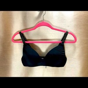 Victoria’s Secret black bra size 34B adjustable straps - fast shipping
